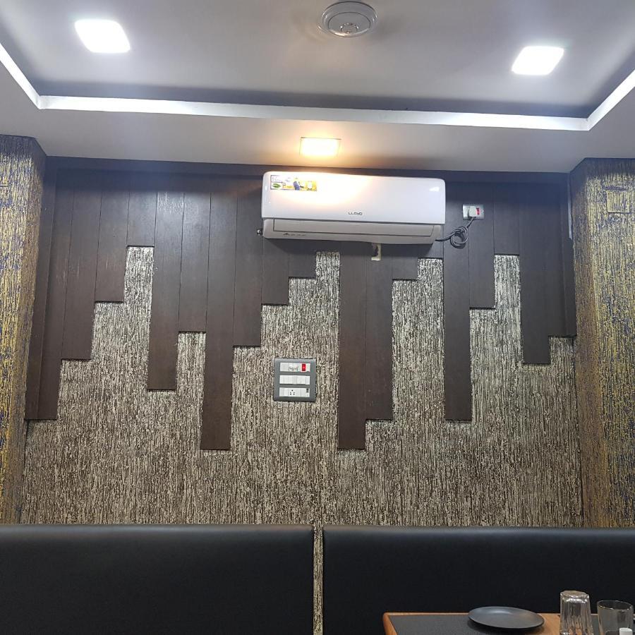 Hotel Wisdom Celebration Motihari Экстерьер фото